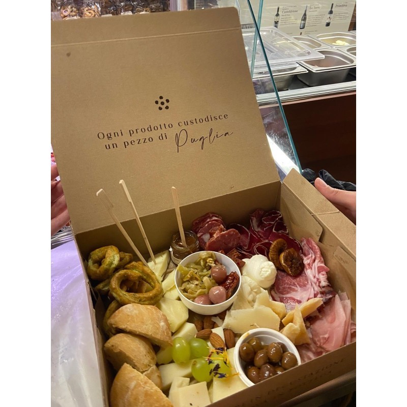 Aperitivo a Vieste con Tagliere Medio